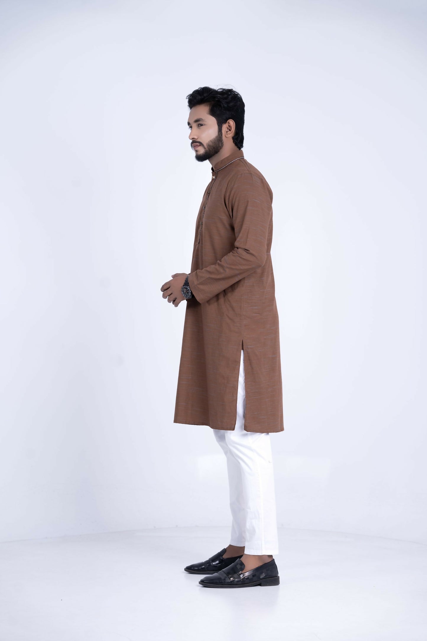 DZ25M006-BROWN-D-scaled