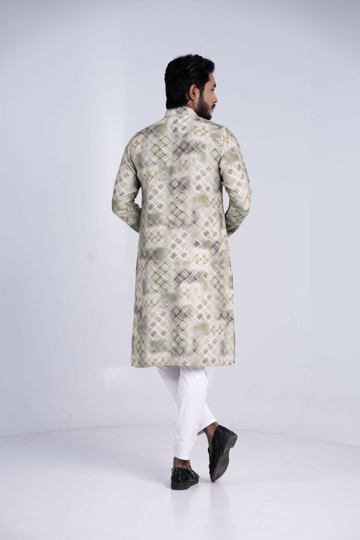 DZ25M0021-LITE-GREEN-F-scaled
