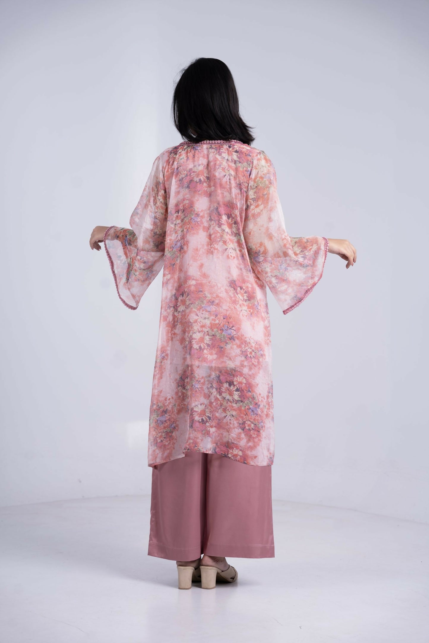 DZ25L0028-PINK-AOP-E-scaled