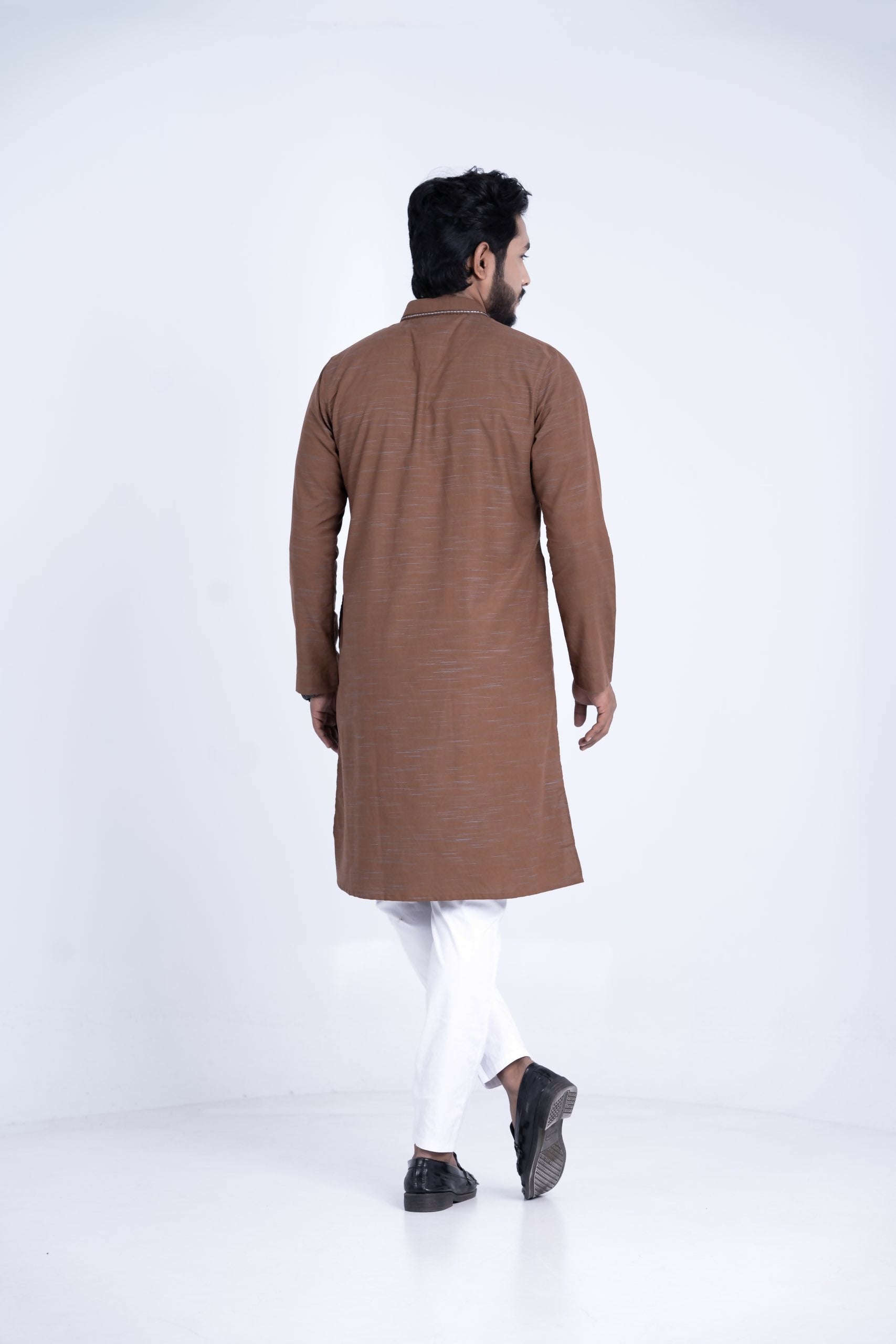 DZ25M006-BROWN-E-scaled