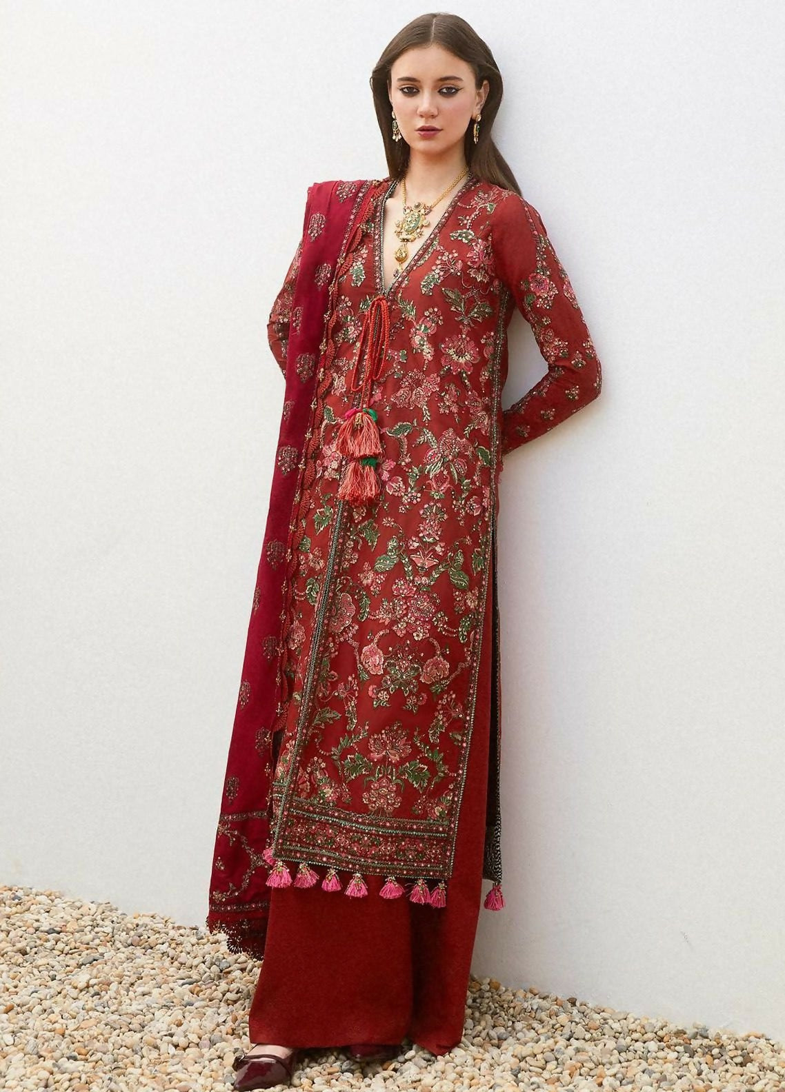 hussain-rehar-embroidered-lawn-suits-unstitched-3-piece-hrr24el-ruhi-luxury-collection_2