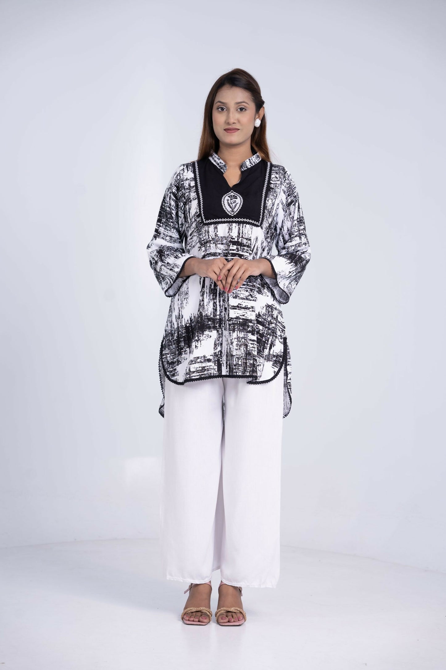 DZ25L0018-WHITE-D-scaled
