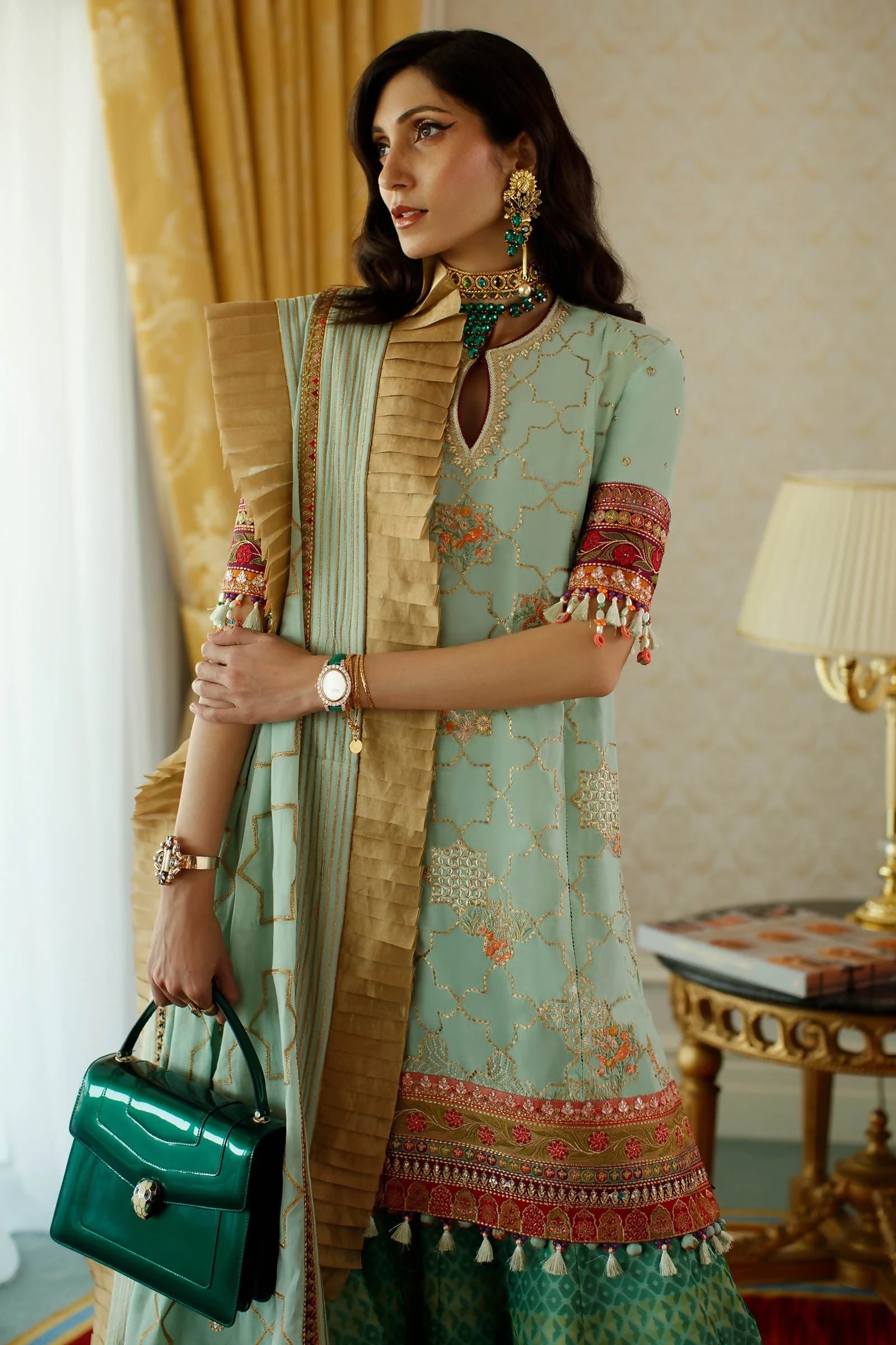 elan-Luxury-Lawn-Collection-2022-EL22-15-A-NADINE_2e0018d5-0d1e-456b-b091-13a48e7d8017