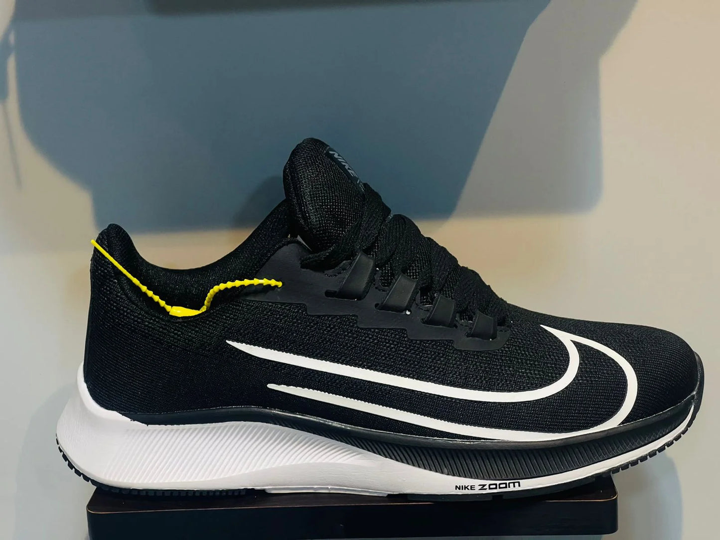 Premium Zoom Fly Black Sneaker