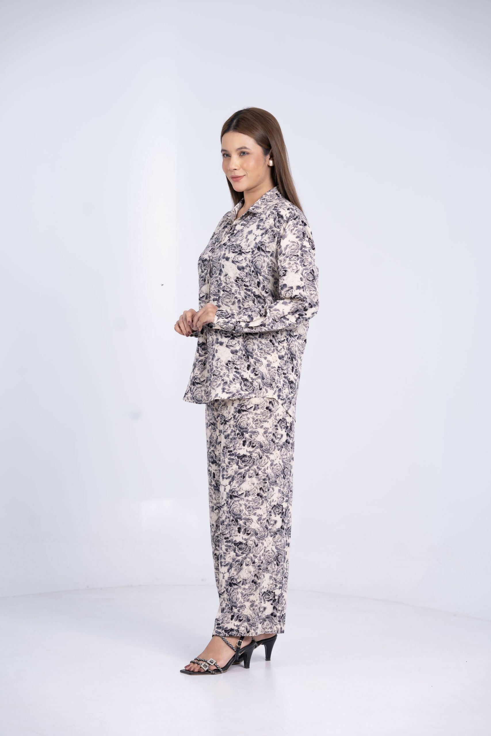 DZ25L0026-WHITE-C-scaled