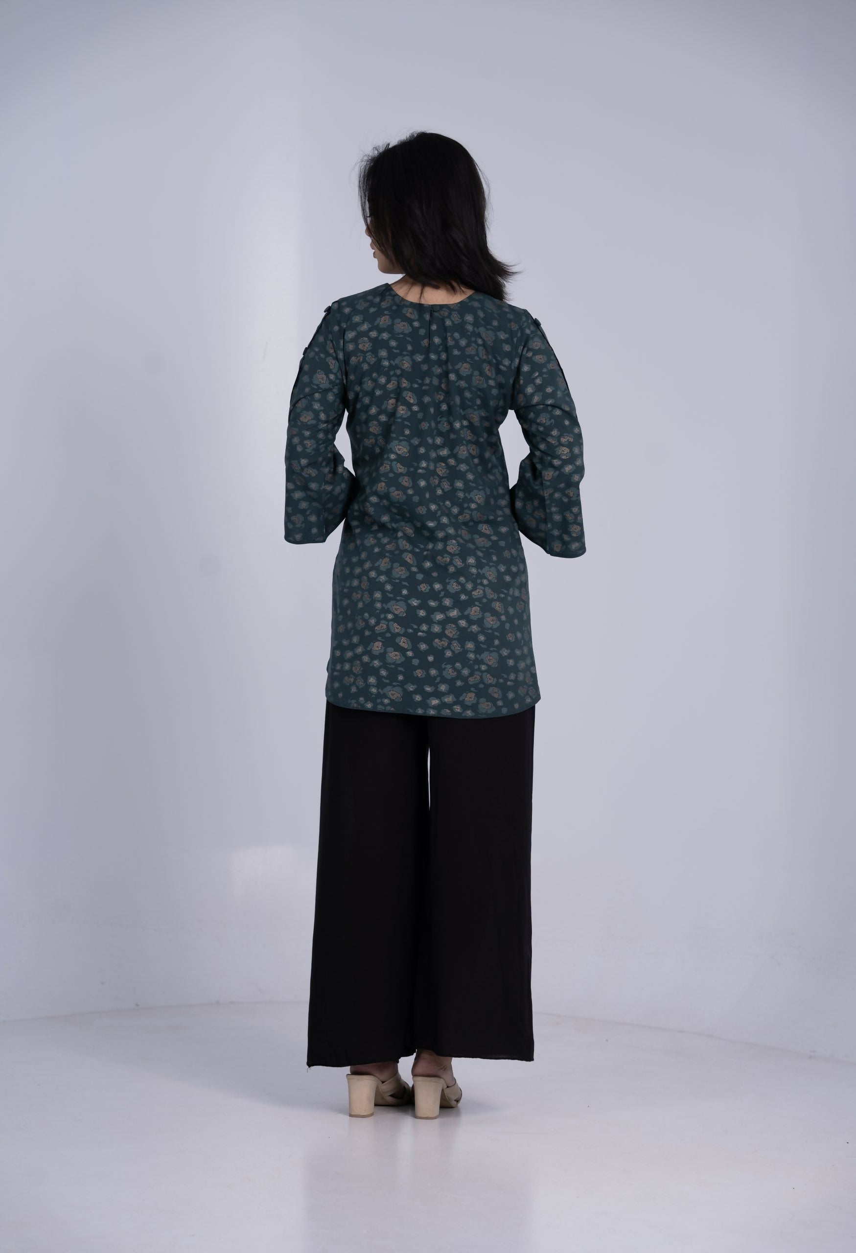 DZ25L0010-Green-G-scaled