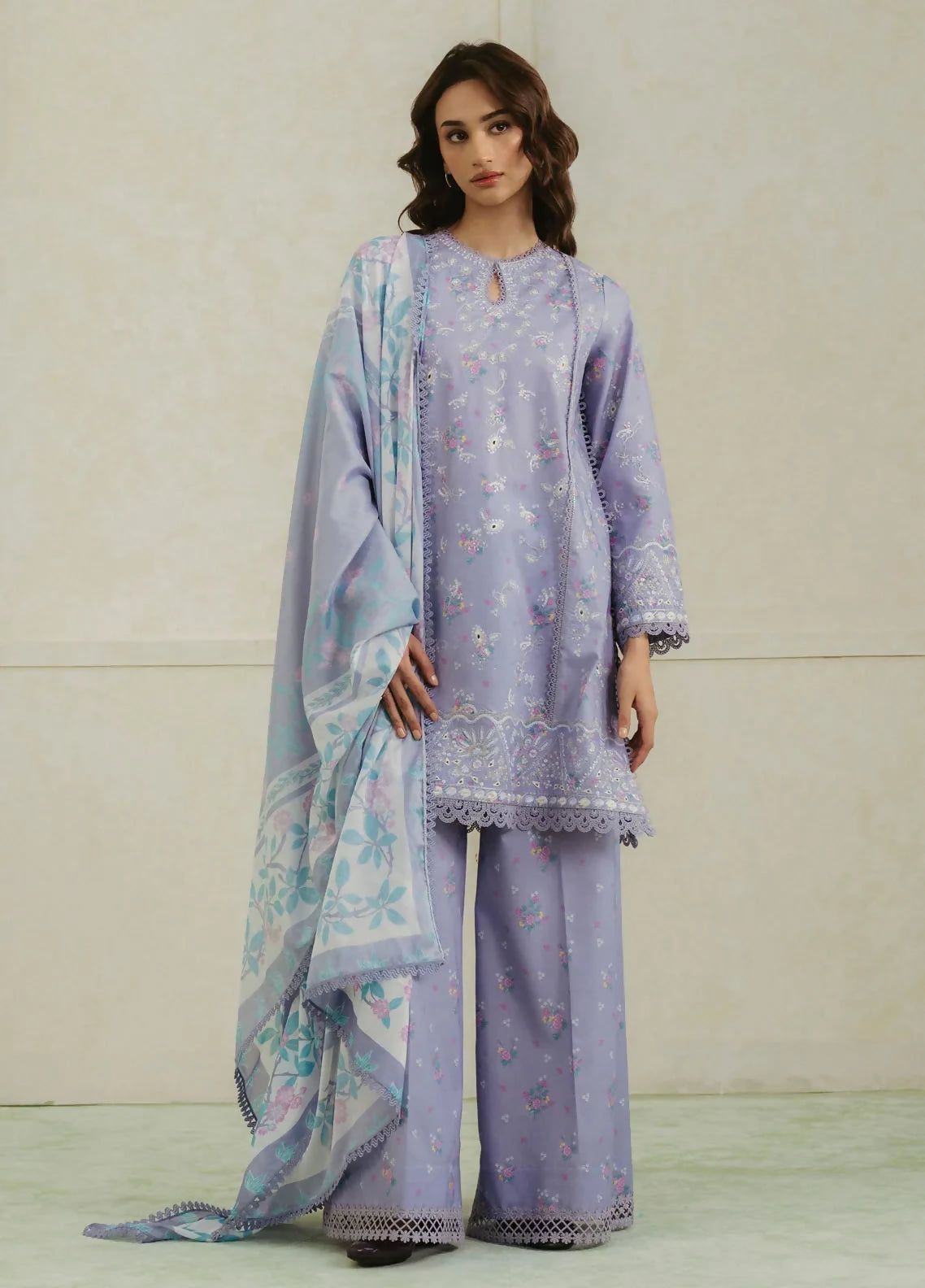 amore-by-ayzel-embroidered-lawn-suit-unstitched-3-piece-aaf25as-d-05-auburn-summer-collection_1