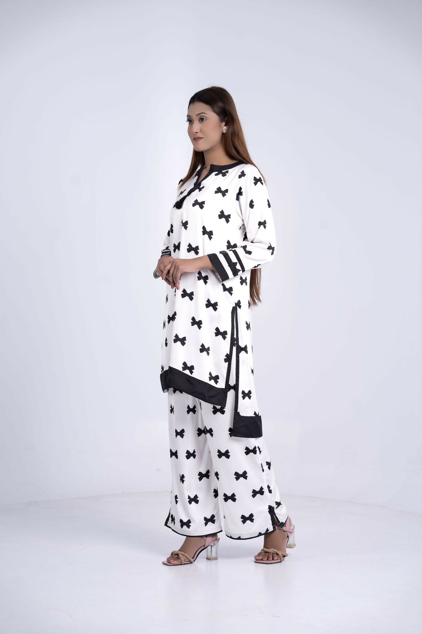 DZ25L002-WHITE-C-scaled
