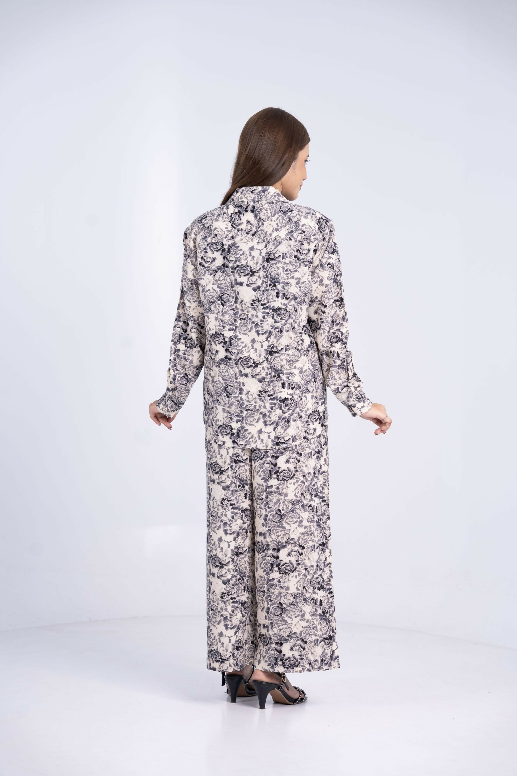 DZ25L0026-WHITE-E-scaled